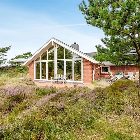 Annerose - 650m From The Sea By Interhome